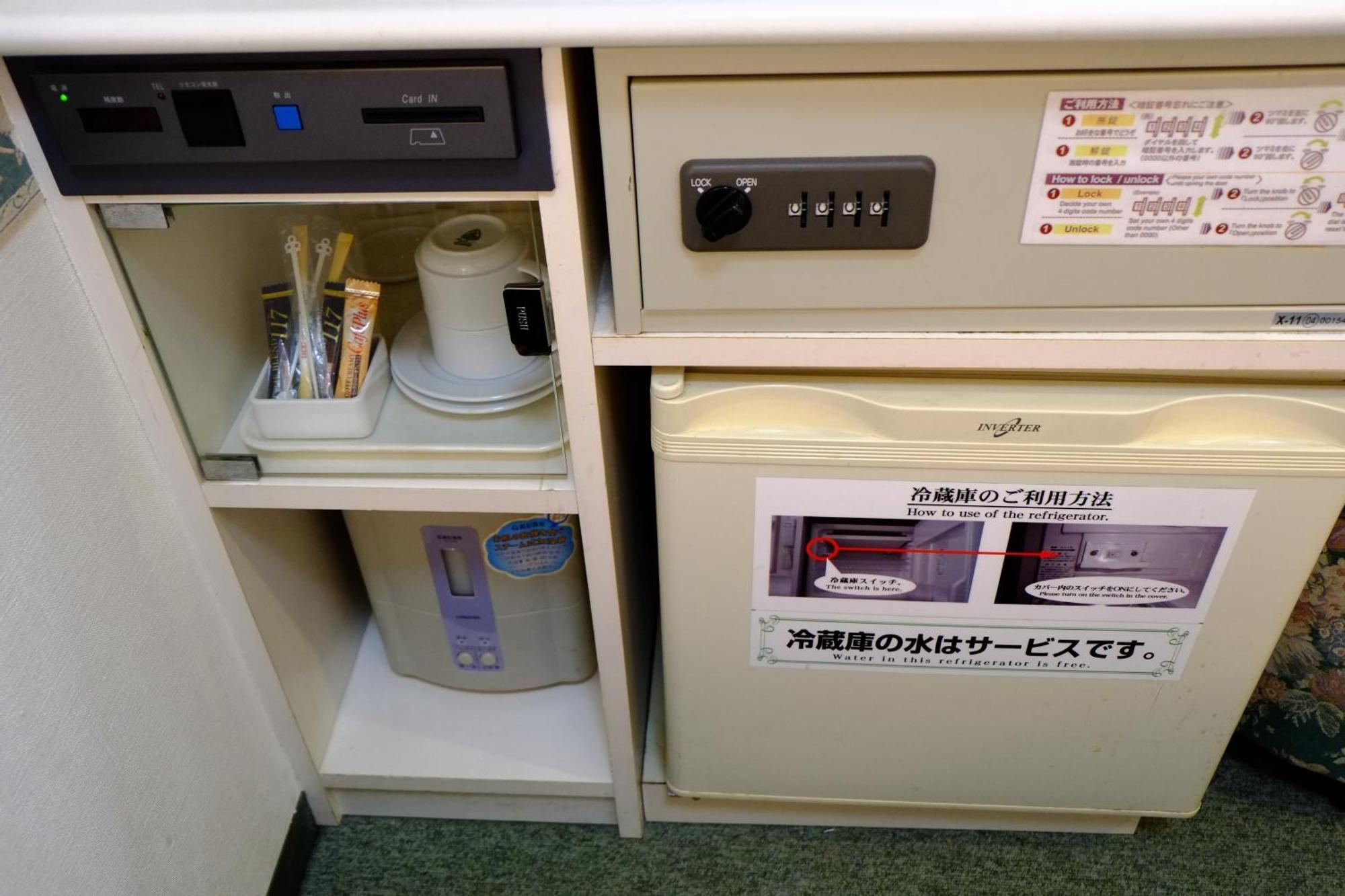 Hotell Check In Shimbashi 2*